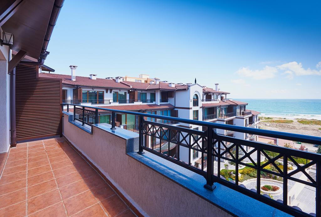 Rose Gardens Apart Hotel Pomorie Rum bild